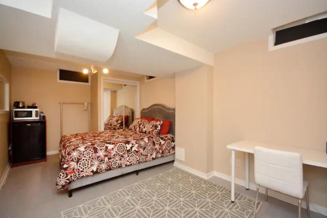 Riz Khan Peaceful Mississauga Home Exterior photo